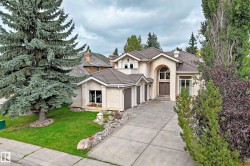 140 WEAVER Drive NW  Edmonton, AB T6M 2J3