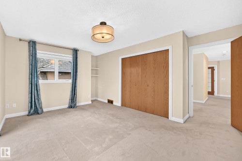 140 Weaver Drive Nw, Edmonton, AB 