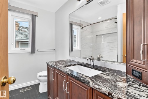 140 Weaver Drive Nw, Edmonton, AB 