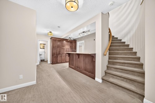 140 Weaver Drive Nw, Edmonton, AB 