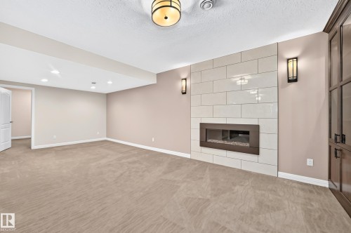 140 Weaver Drive Nw, Edmonton, AB 
