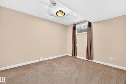 140 Weaver Drive Nw, Edmonton, AB 