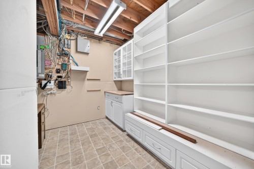 140 Weaver Drive Nw, Edmonton, AB 