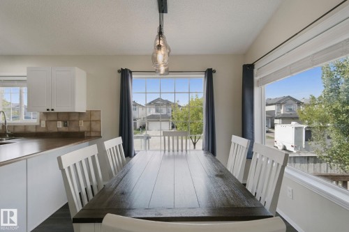 1204 Klarvatten Crest Nw, Edmonton, AB 