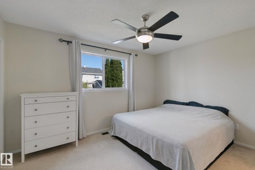 1204 Klarvatten Crest Nw, Edmonton, AB 