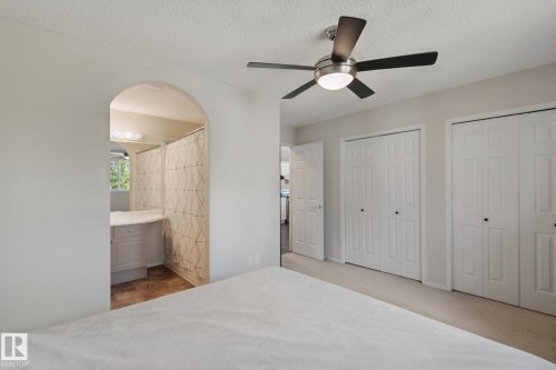 1204 Klarvatten Crest Nw, Edmonton, AB 