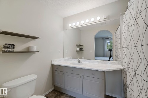 1204 Klarvatten Crest Nw, Edmonton, AB 