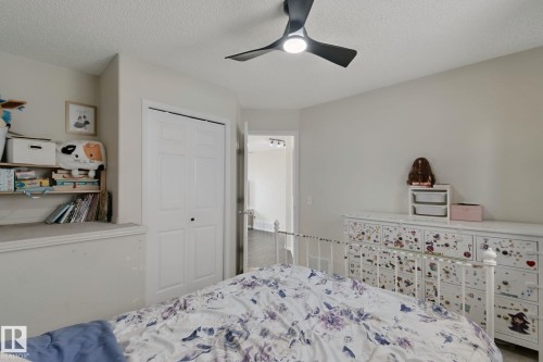 1204 Klarvatten Crest Nw, Edmonton, AB 