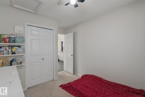 1204 Klarvatten Crest Nw, Edmonton, AB 