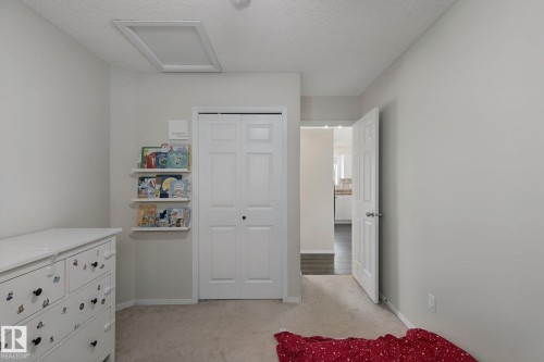 1204 Klarvatten Crest Nw, Edmonton, AB 