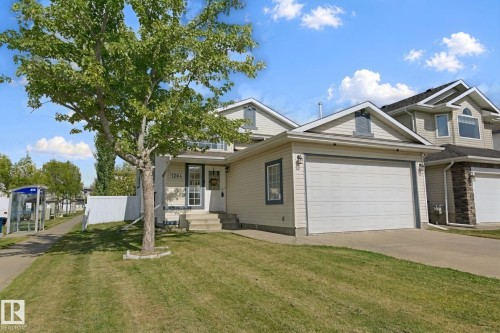 1204 Klarvatten Crest Nw, Edmonton, AB 