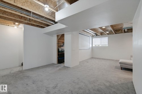 1204 Klarvatten Crest Nw, Edmonton, AB 