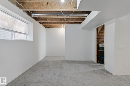 1204 Klarvatten Crest Nw, Edmonton, AB 