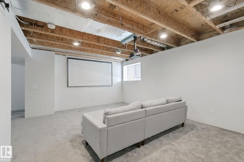 1204 Klarvatten Crest Nw, Edmonton, AB 