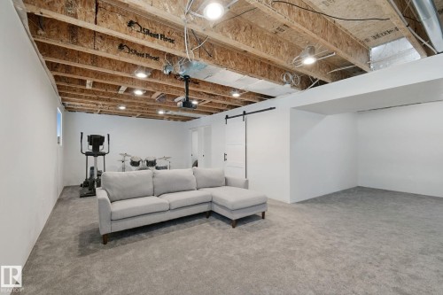 1204 Klarvatten Crest Nw, Edmonton, AB 