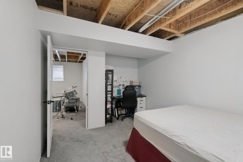 1204 Klarvatten Crest Nw, Edmonton, AB 