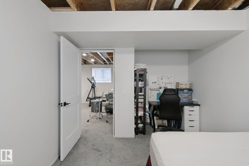 1204 Klarvatten Crest Nw, Edmonton, AB 