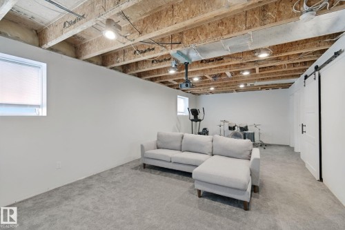 1204 Klarvatten Crest Nw, Edmonton, AB 