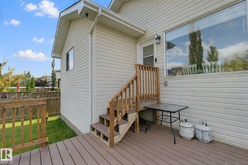 1204 Klarvatten Crest Nw, Edmonton, AB 