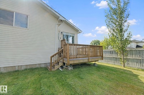 1204 Klarvatten Crest Nw, Edmonton, AB 