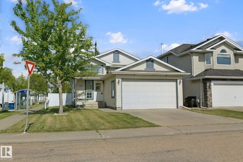 1204 Klarvatten Crest Nw, Edmonton, AB 