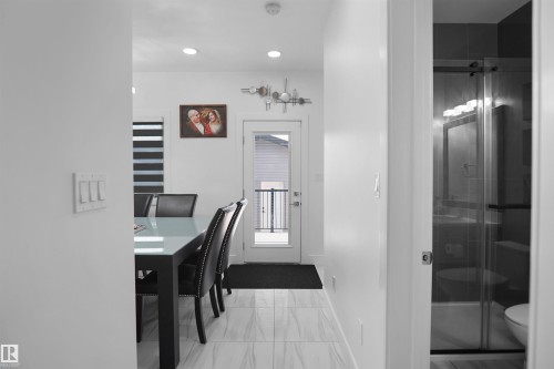 6532 175 Avenue Nw, Edmonton, AB - Indoor