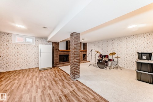 10419 52 Avenue Nw, Edmonton, AB 