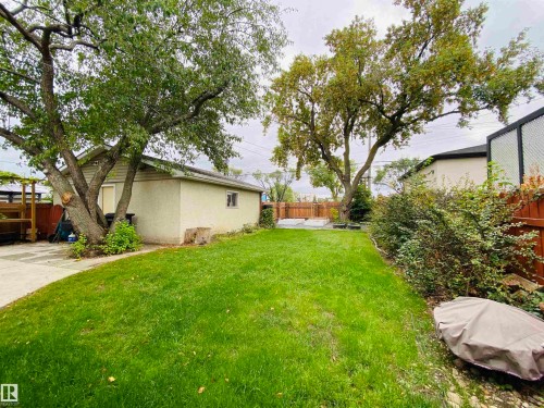 10419 52 Avenue Nw, Edmonton, AB 