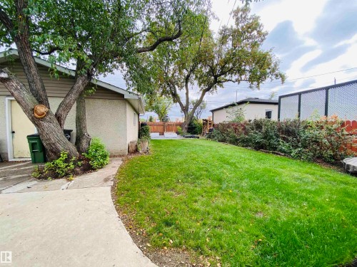 10419 52 Avenue Nw, Edmonton, AB 