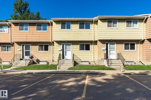 Townhouse exterior with two-story design and private entry - 17325 85 Avenue Nw, Edmonton, AB 