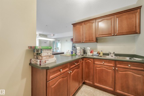 #124 14259 50 Street Nw, Edmonton, AB 