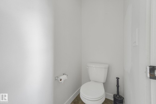 Additional content - 7832 Erasmus Wynd Nw, Edmonton, AB 