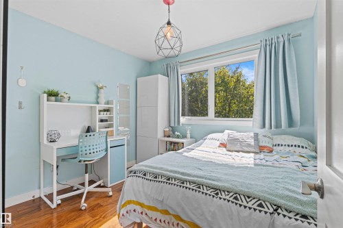 12648 52 Avenue Nw, Edmonton, AB 