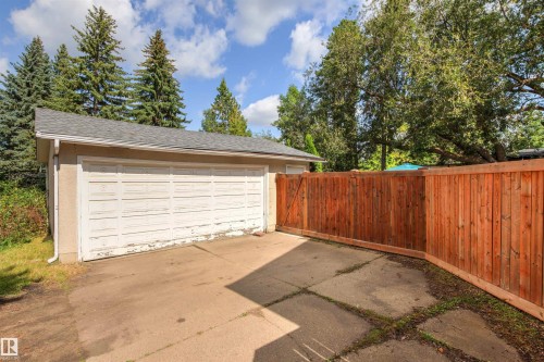 12648 52 Avenue Nw, Edmonton, AB 