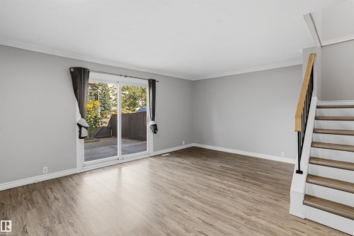 18124 93 Avenue Nw, Edmonton, AB 