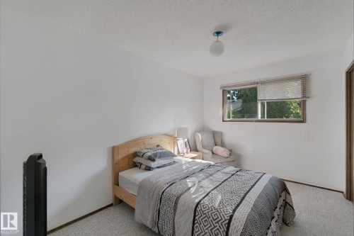 10807 54 Avenue Nw, Edmonton, AB 