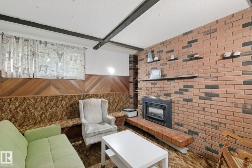 10807 54 Avenue Nw, Edmonton, AB 
