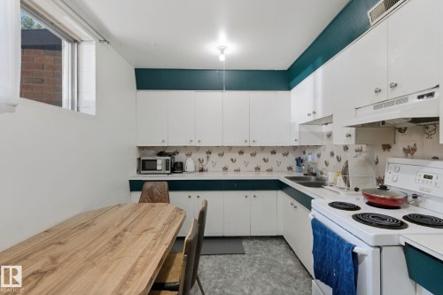 10807 54 Avenue Nw, Edmonton, AB 