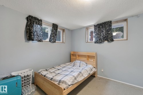 10807 54 Avenue Nw, Edmonton, AB 