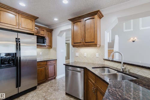 11616 174 Avenue Nw, Edmonton, AB 