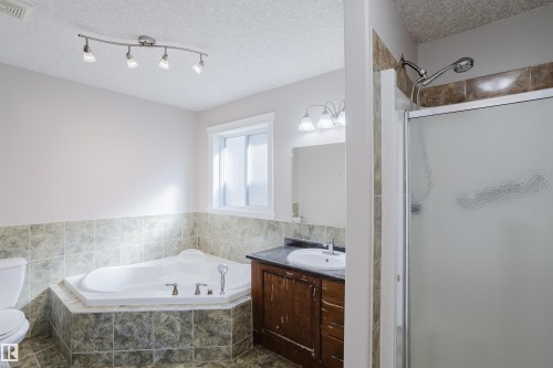 11616 174 Avenue Nw, Edmonton, AB 