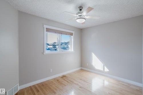 11616 174 Avenue Nw, Edmonton, AB 