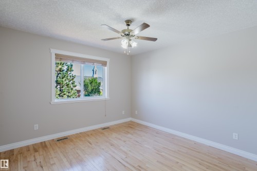 11616 174 Avenue Nw, Edmonton, AB 