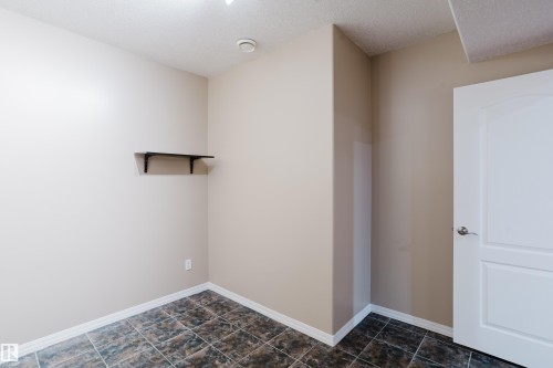 11616 174 Avenue Nw, Edmonton, AB 