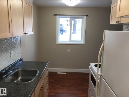 11812 45 Street Nw, Edmonton, AB 