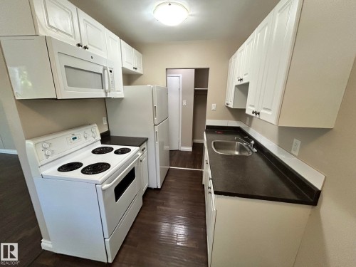 11812 45 Street Nw, Edmonton, AB 