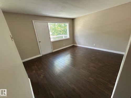 11812 45 Street Nw, Edmonton, AB 