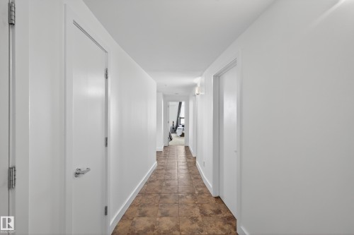 #701 10028 119 St Nw, Edmonton, AB - Indoor Photo Showing Other Room