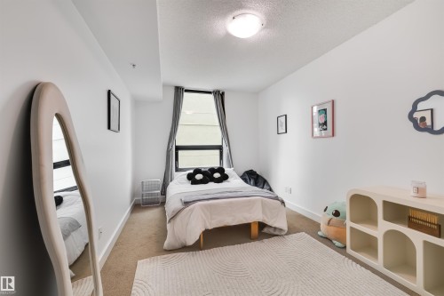 #701 10028 119 St Nw, Edmonton, AB - Indoor Photo Showing Bedroom