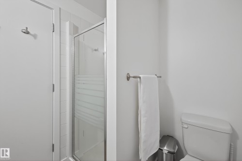 #701 10028 119 St Nw, Edmonton, AB - Indoor Photo Showing Bathroom
